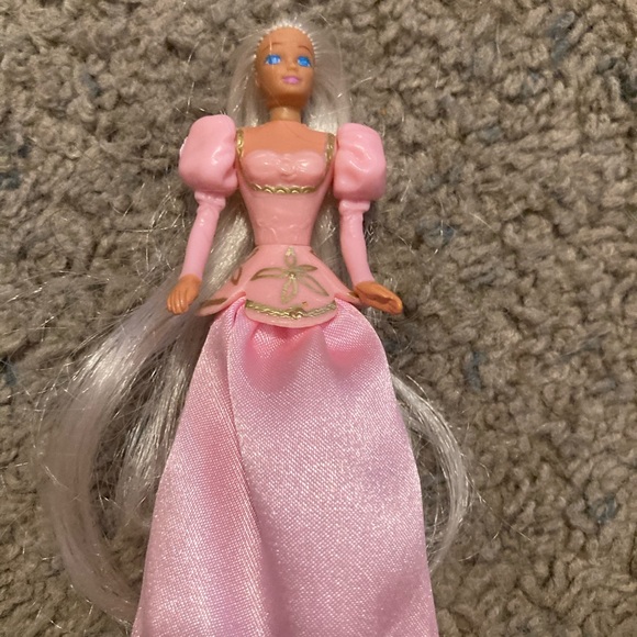 Lot of happy meal Barbie figures - Picture 7 of 16